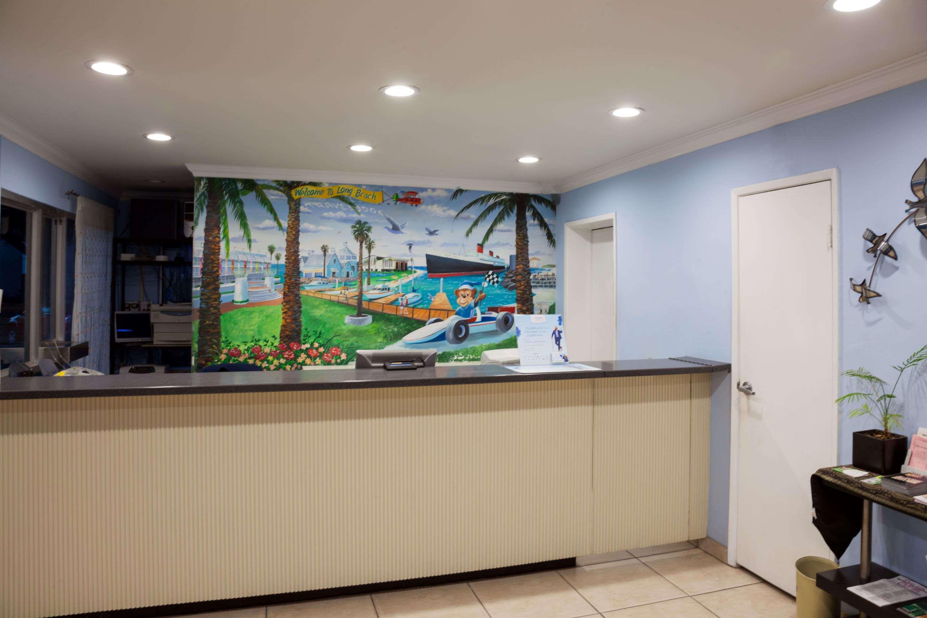 Travelodge By Wyndham Long Beach Convention Center Exterior photo
